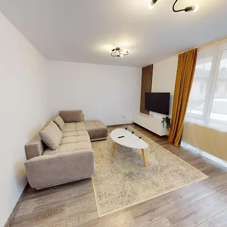 By The Nr 3 Vrt Apartment *